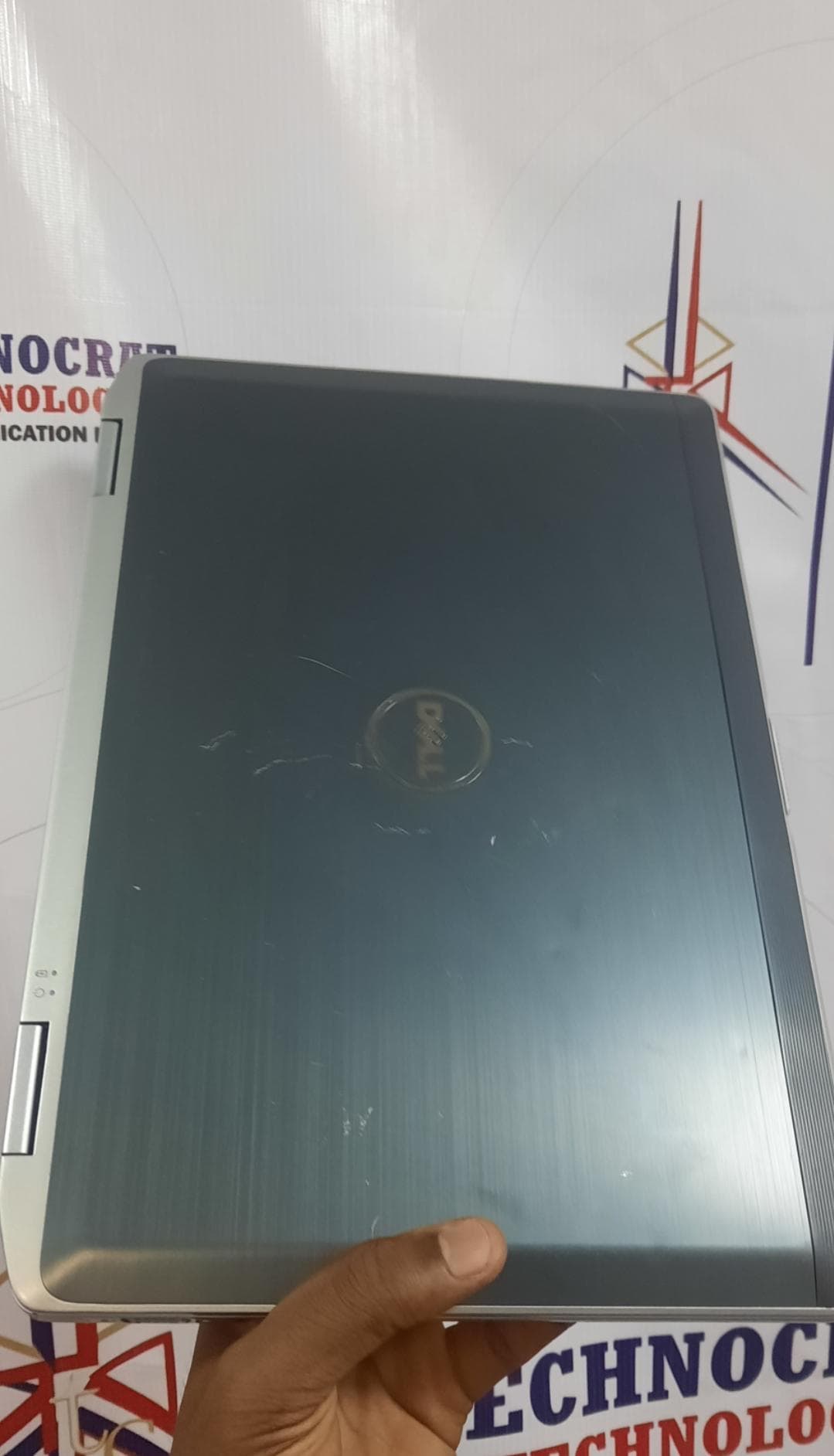 DELL LATITUDE E6420 thumbnail 3