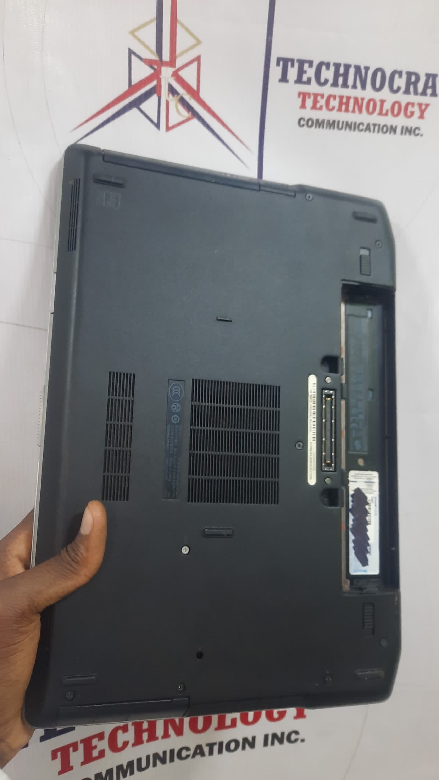 DELL LATITUDE E6420 thumbnail 4