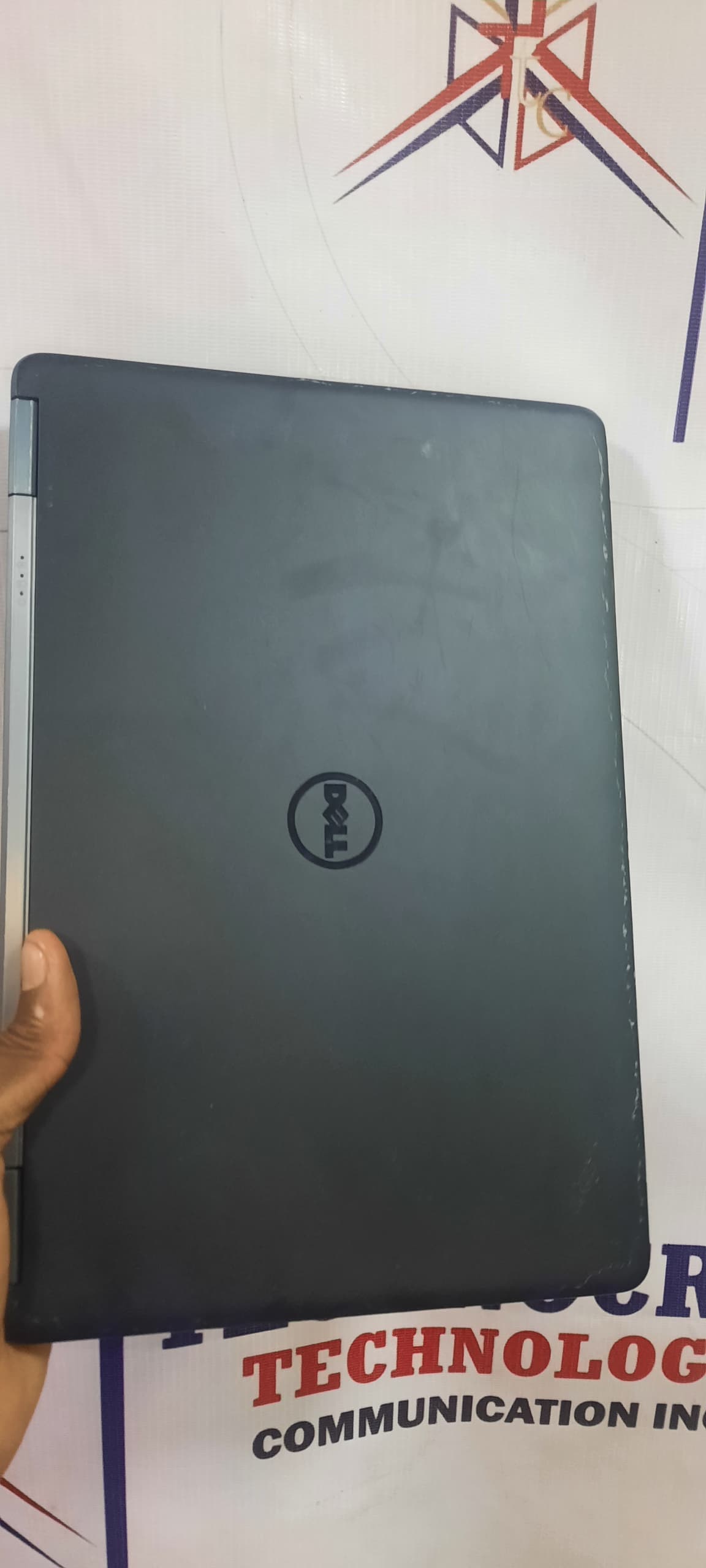 Dell Latitude E7250 thumbnail 4