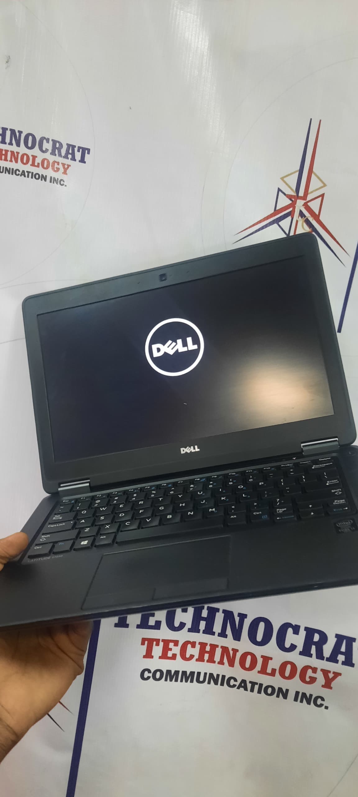Dell Latitude E7250 thumbnail 3