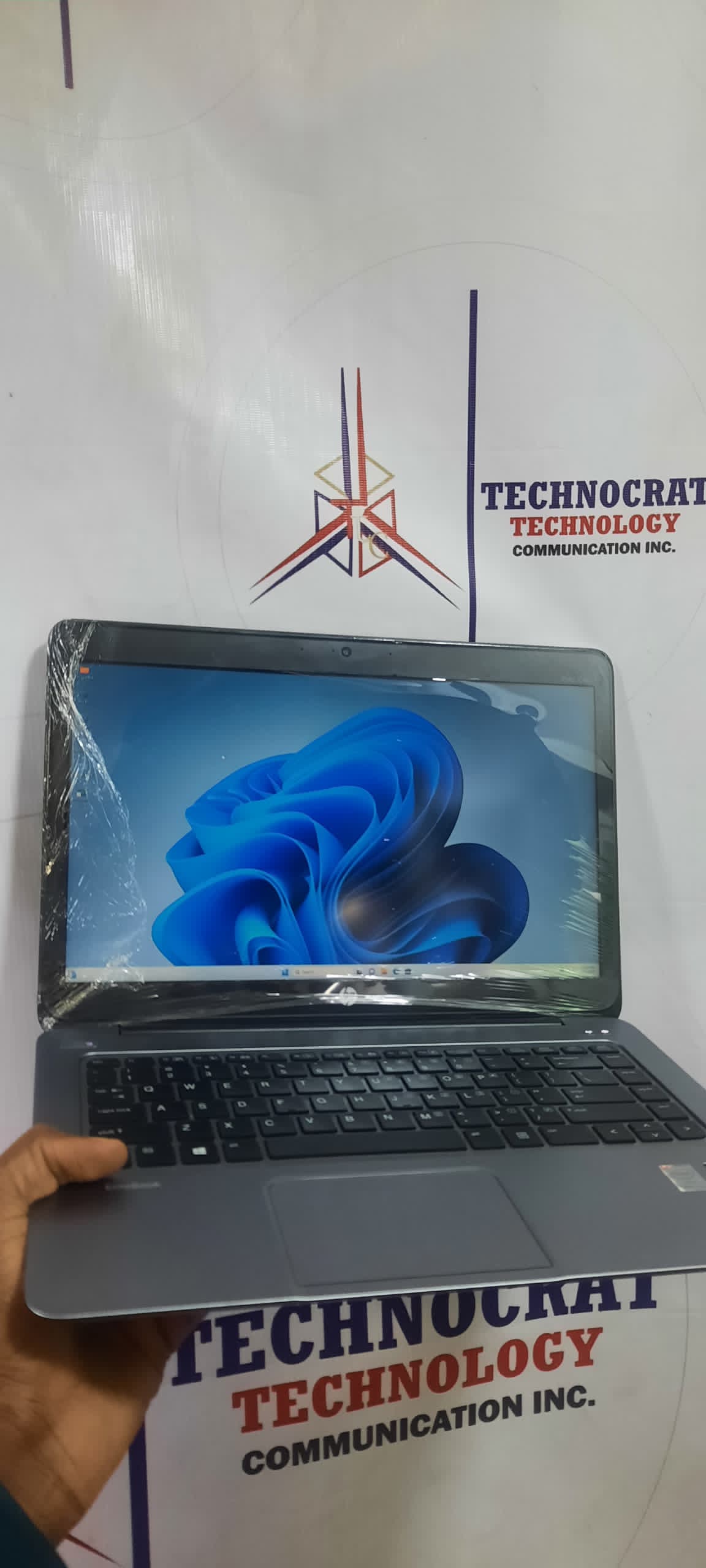 Hp Elitebook Folio 1040(G1) thumbnail 3