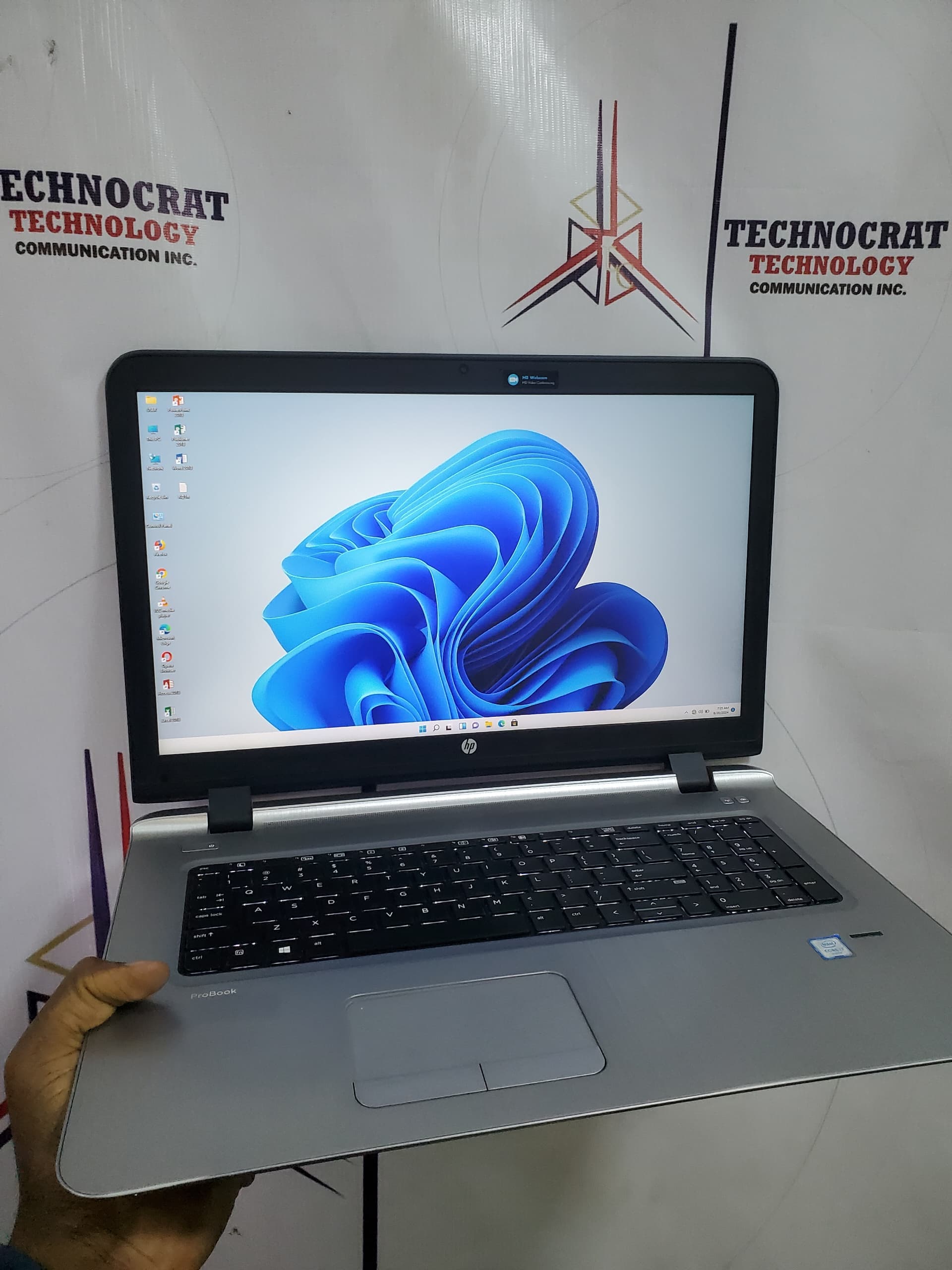 HP Probook 470 G3 thumbnail 3