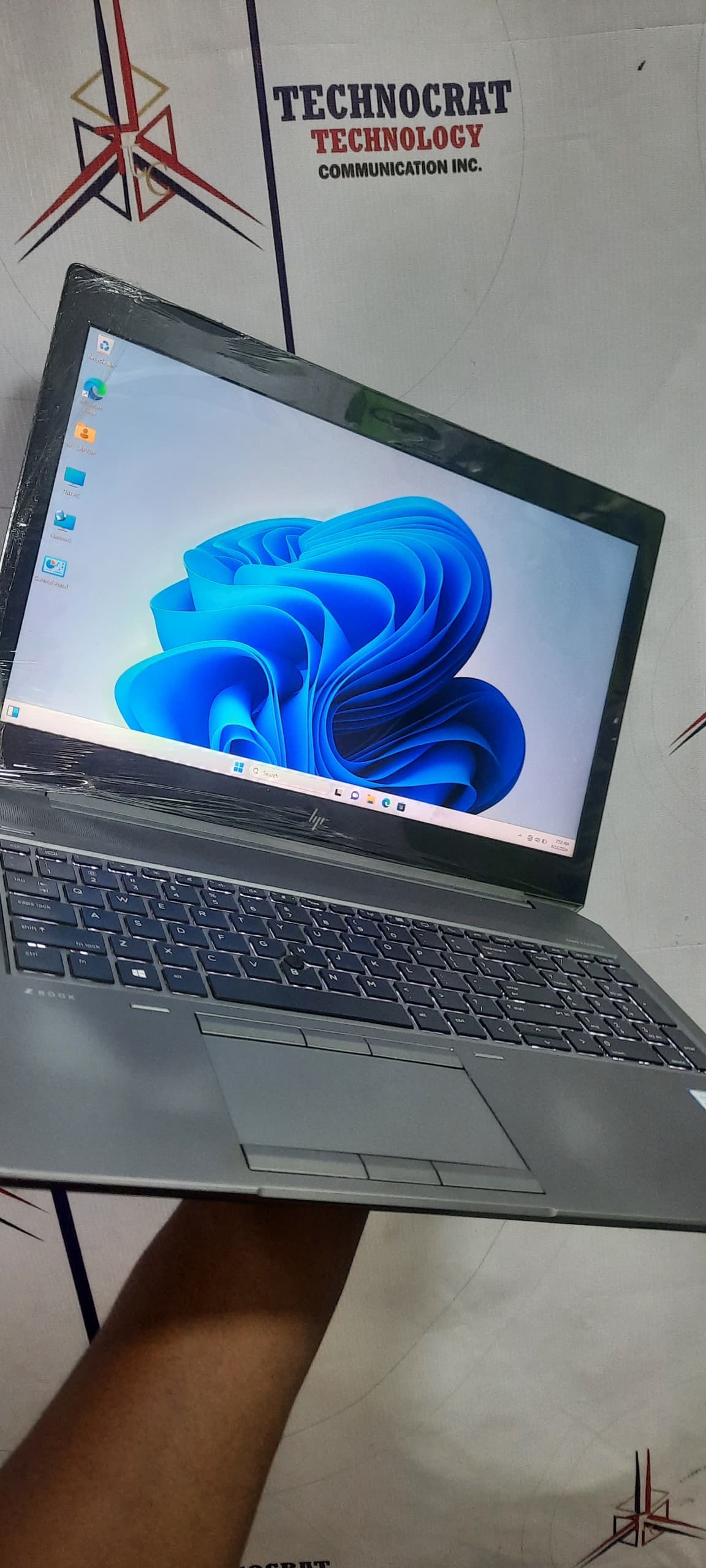 HP ZBOOK 15 G5 thumbnail 2