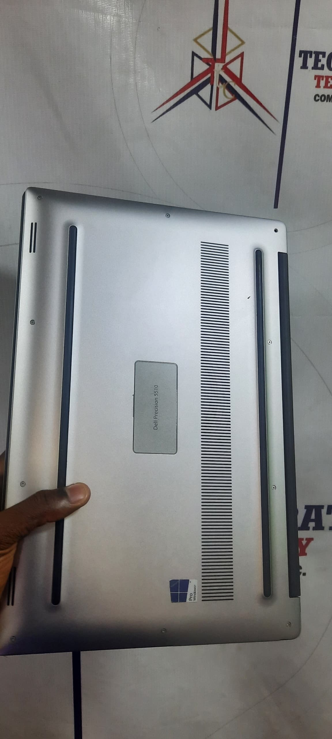 Dell Precision 5510 thumbnail 5