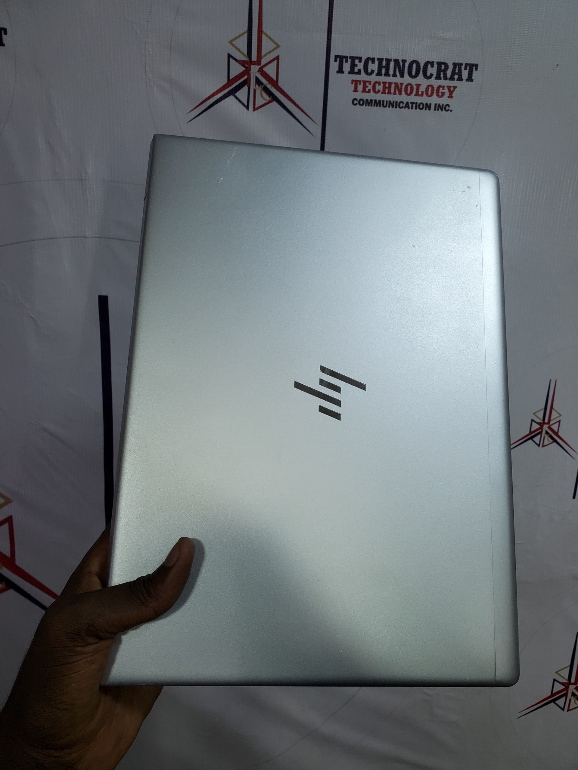 HP EliteBook 840 G5 thumbnail 4