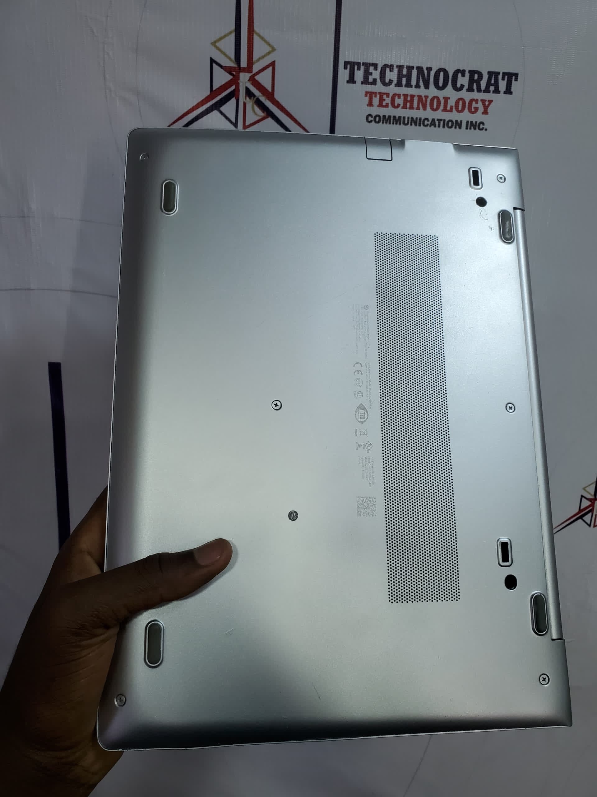 HP EliteBook 840 G5 thumbnail 5