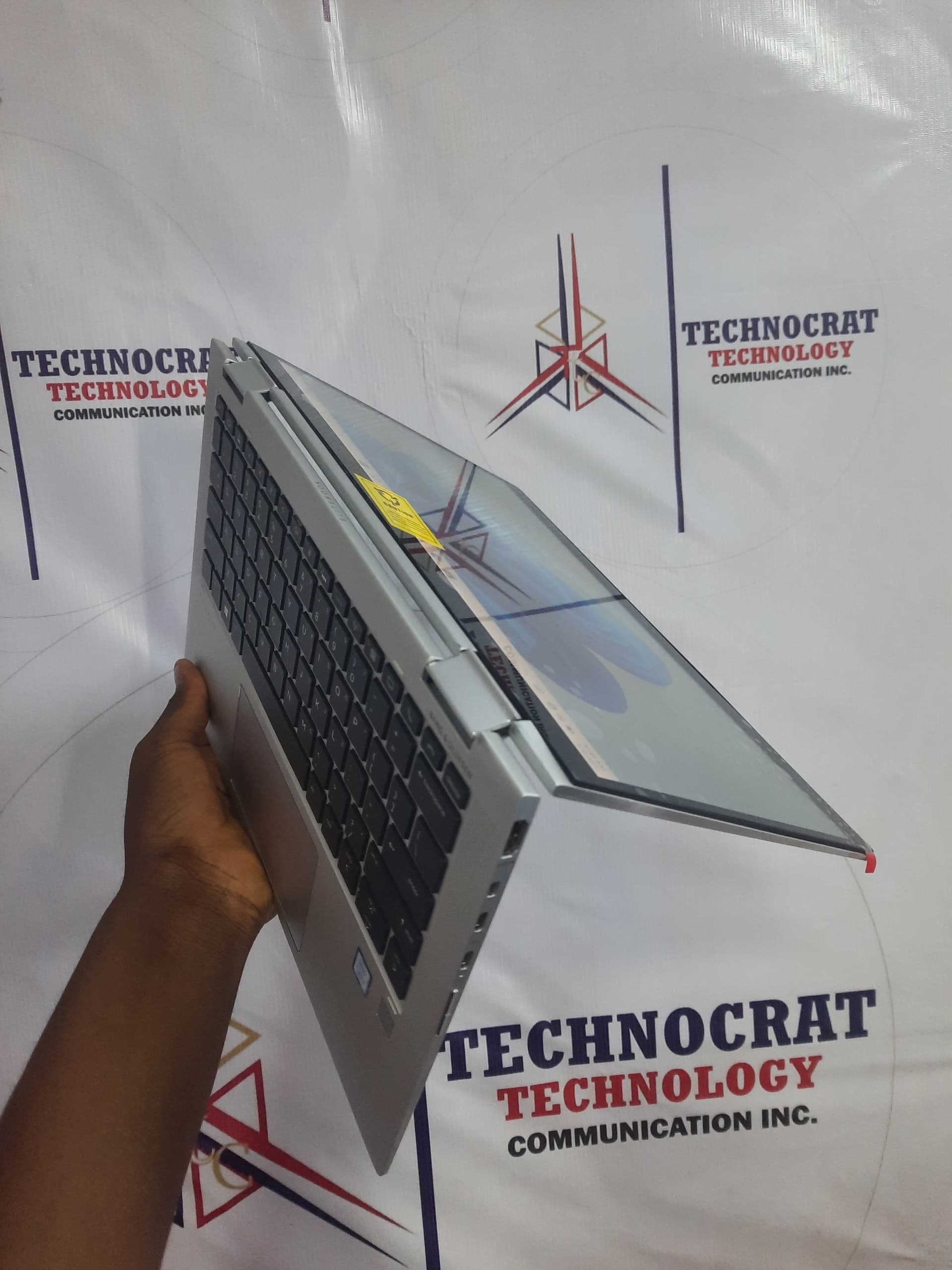 Hp EliteBook x360 1030 G3 thumbnail 5