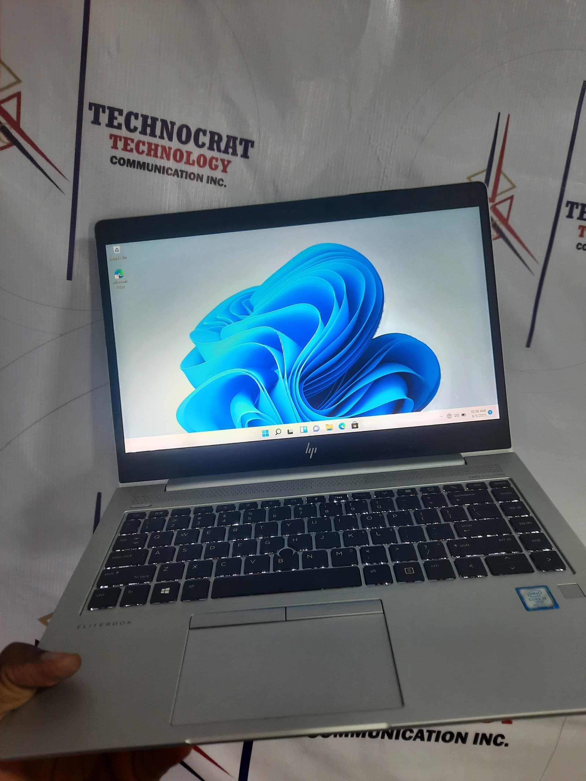 HP EliteBook 840 G6 thumbnail 2