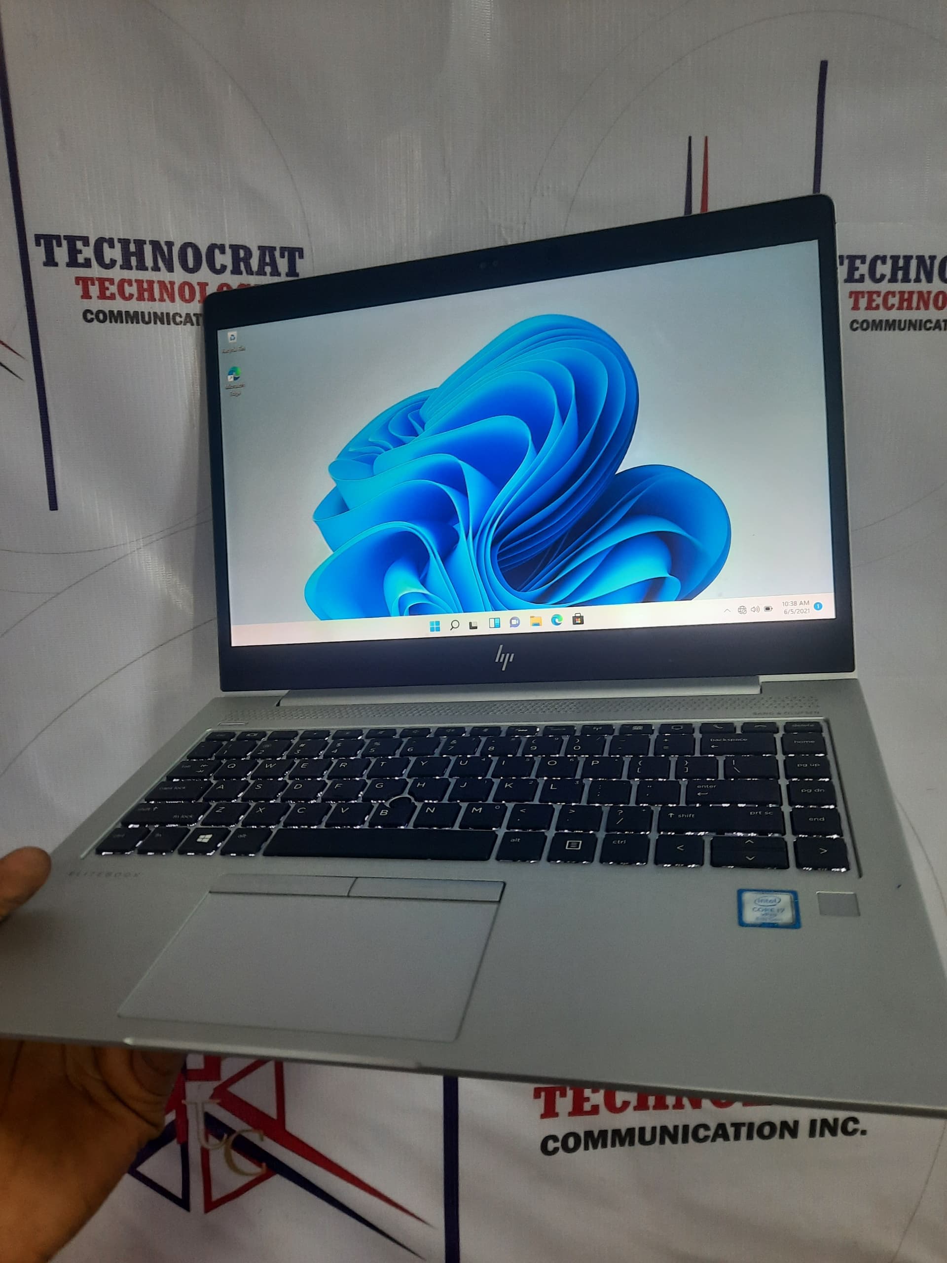 HP EliteBook 840 G6 thumbnail 3