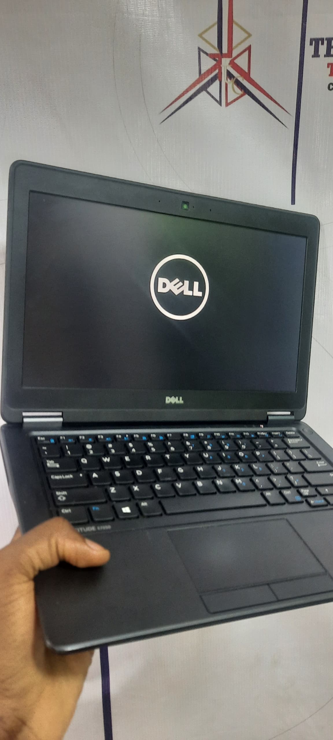 Dell Latitude E7250