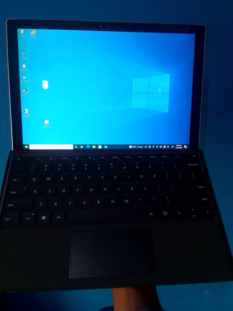 Microsoft Surface Pro 4
