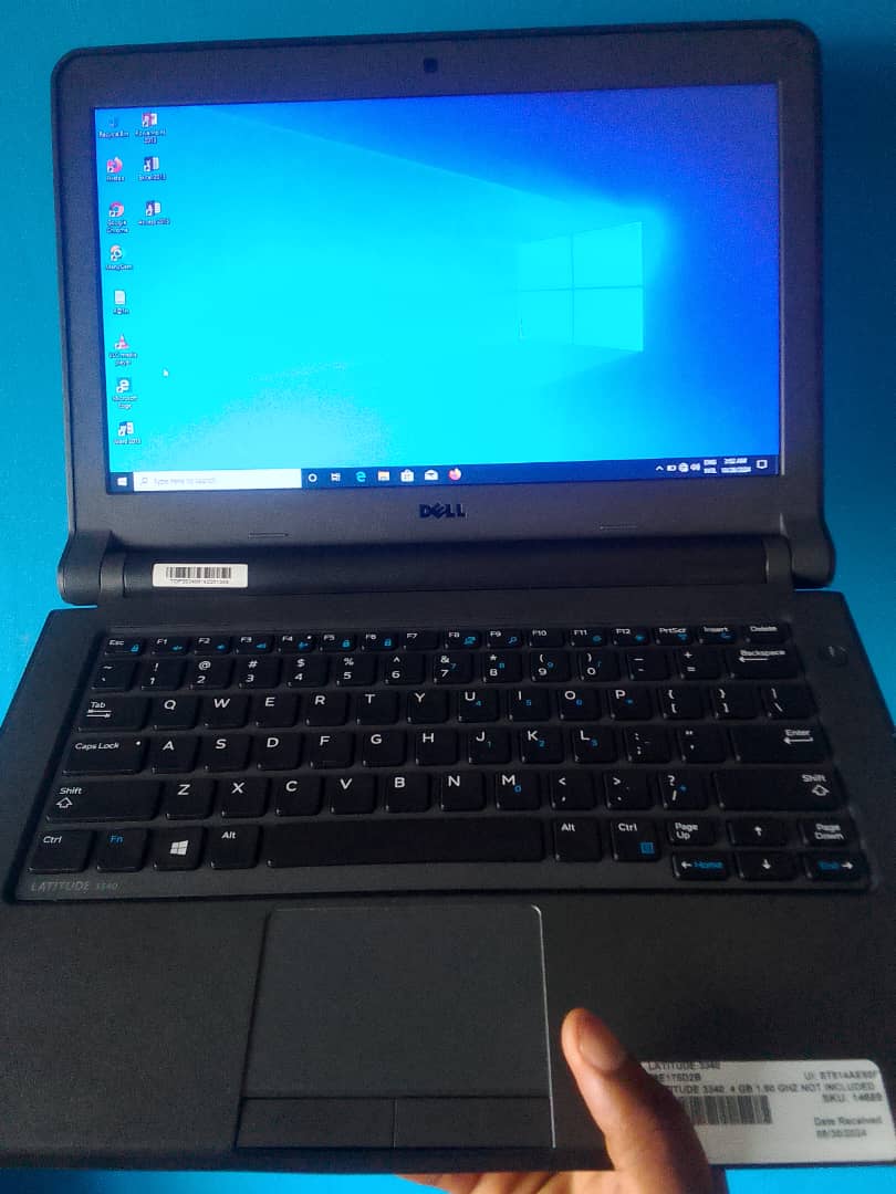 Dell Latitude 3340