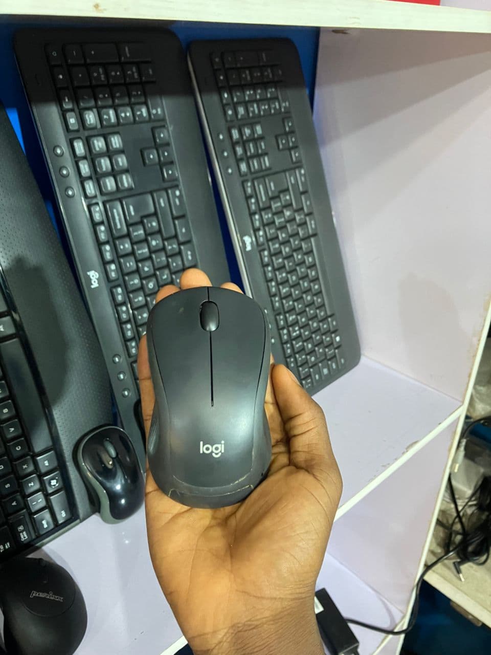 Logitech wireless Mouse M310